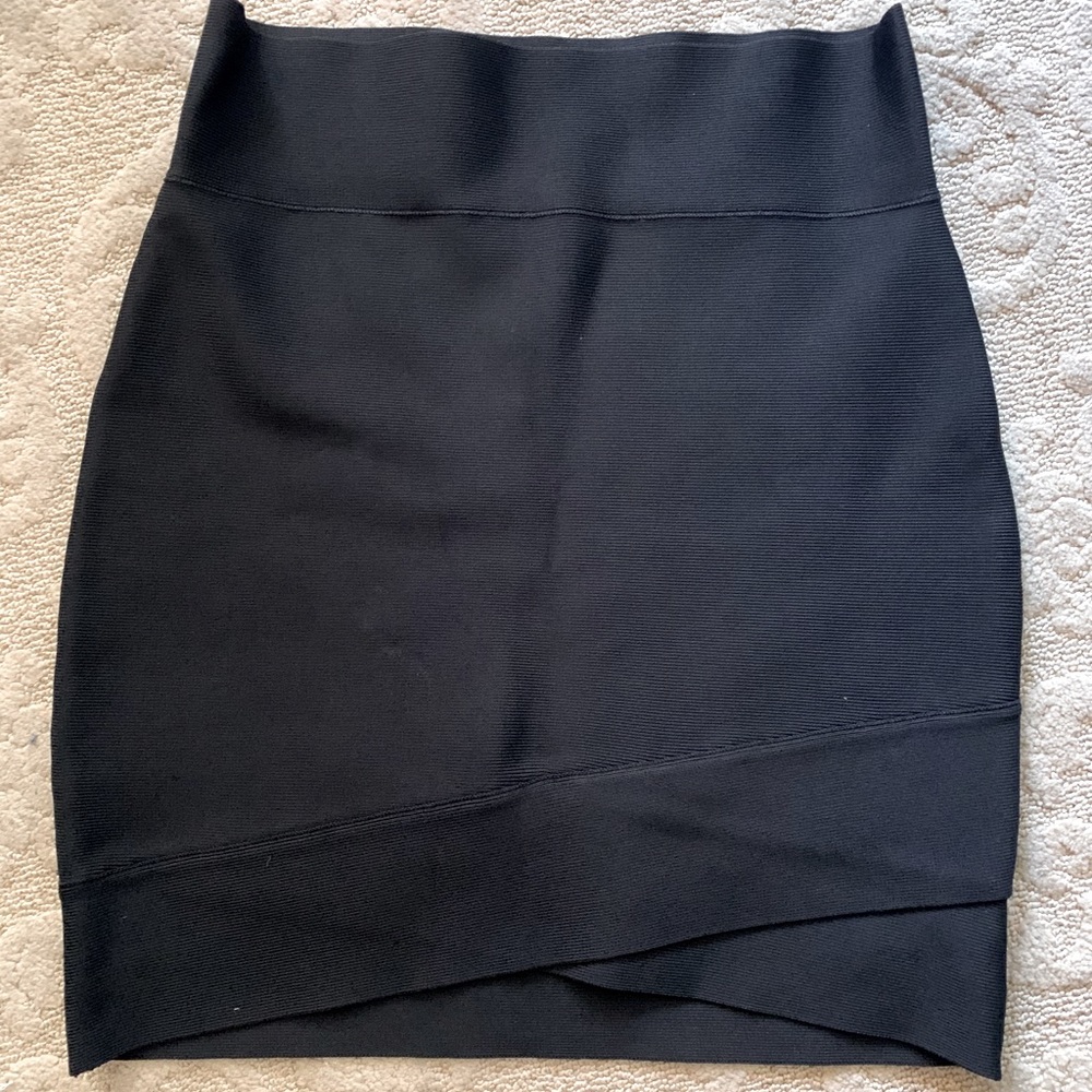 BCBG maxazria skirt